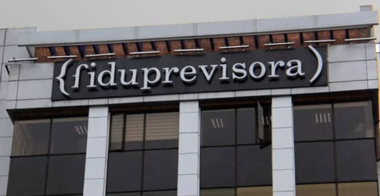 Fiduprevisora: bajarán presupuesto para licitación de salud a profesores, tras denuncia Fiduprevisora: bajarán presupuesto para licitación de salud a profesores, tras denuncia