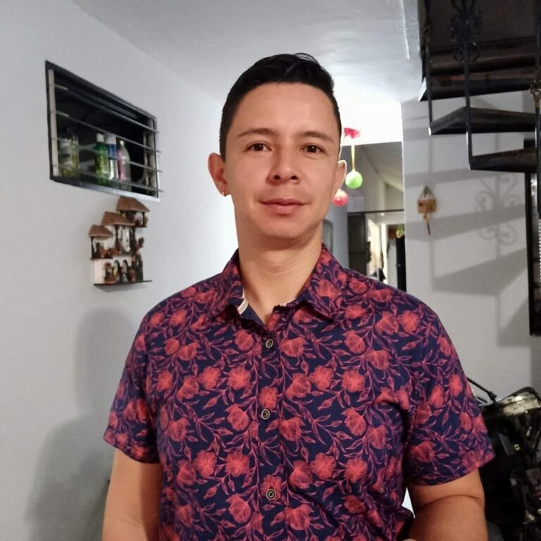 Capturaron a uno de los presuntos asesinos del maestro de colegio en Yolombó Capturaron a uno de los presuntos asesinos del maestro de colegio en Yolombó