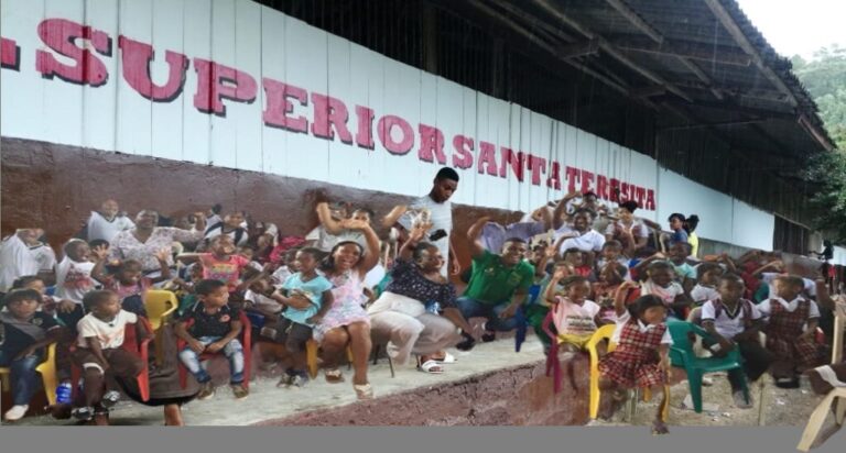 Estudiantes irían a paro indefinido por falta de docentes