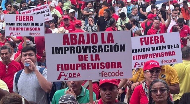 Fecode convoca Paro Nacional del Magisterio para el 30 de octubre