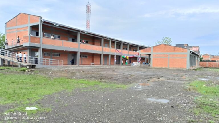 Entregan segundo bloque del megacolegio en Carepa