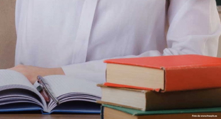 Cargos a exdocente por mantener supuesta relación sentimental con estudiante menor de 14 años