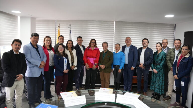 La ESAP, acreditada por la CNSC como entidad idónea para liderar procesos de selección en el empleo público