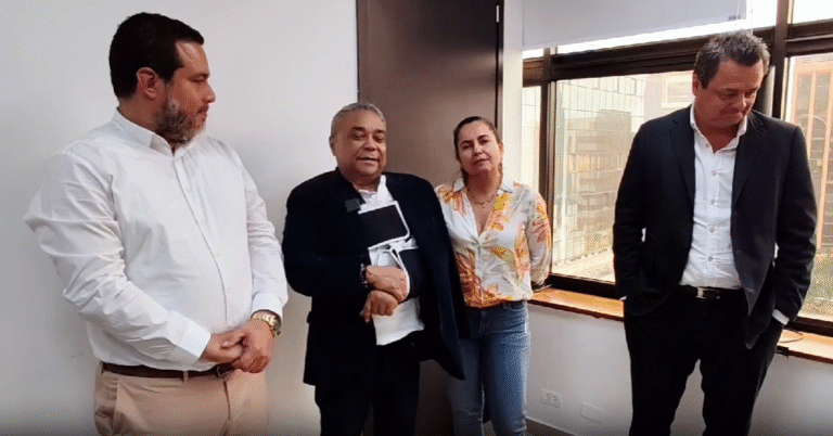 Compromiso en el Quindío: Entrega de Medicamentos a Domicilio por Proveedores del FOMAG