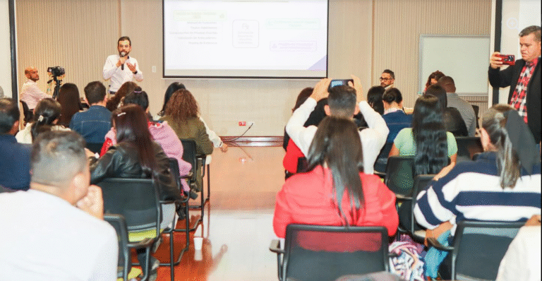 Histórico Encuentro Entre la CNSC y Docentes Abre el Camino al Nuevo Concurso de Méritos