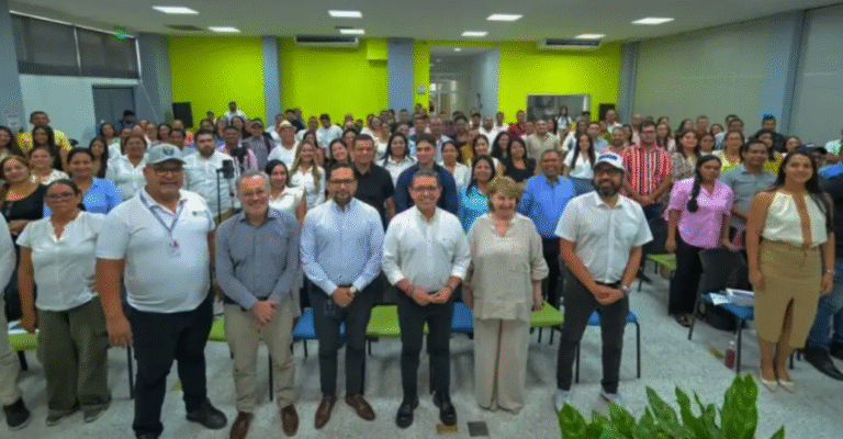 Nombrarón 112 docentes y inauguran primera Escuela Normal Superior