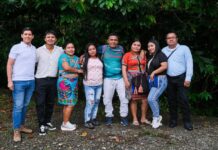 490 docentes llevan la escuela a los rincones más apartados.